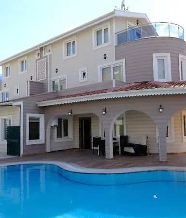 Villa Belek'te Modern Mimarili, Havuzlu Villa-awz159 Serik